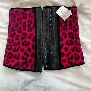 New Anne cherry Colombian Waist Trainer - size Large